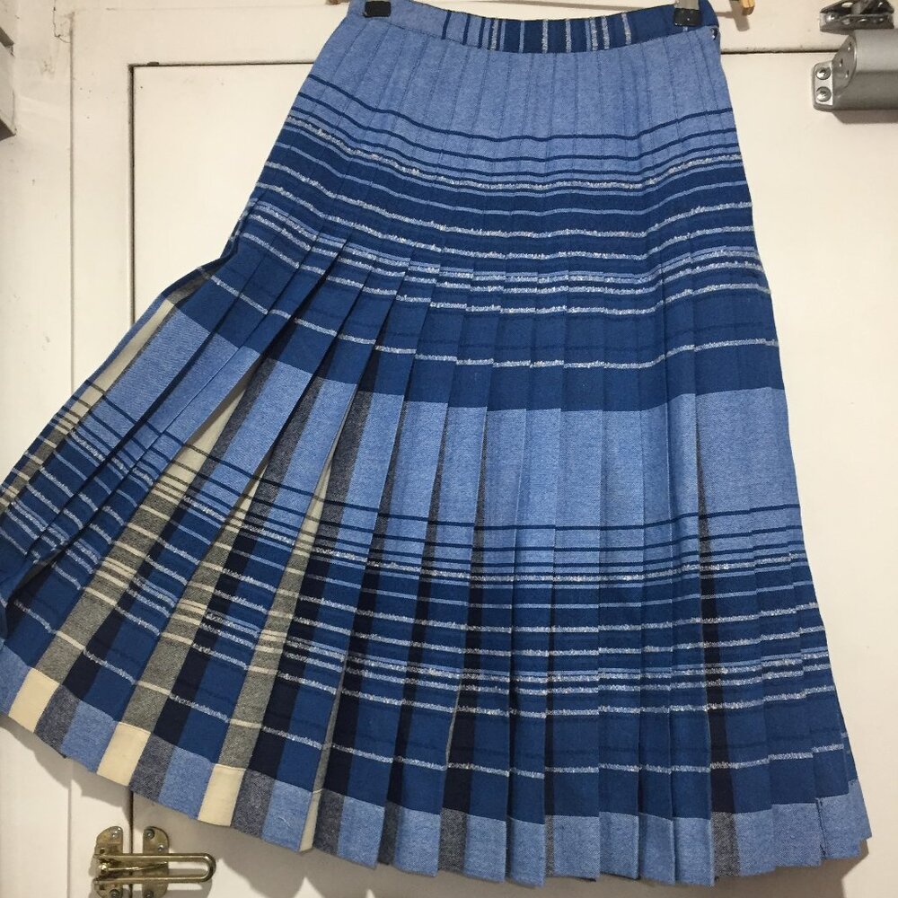VINTAGE HIGHLAND QUEEN REVERSIBLE WOOL PLAID PLEATED SKIRTS SIZE 10